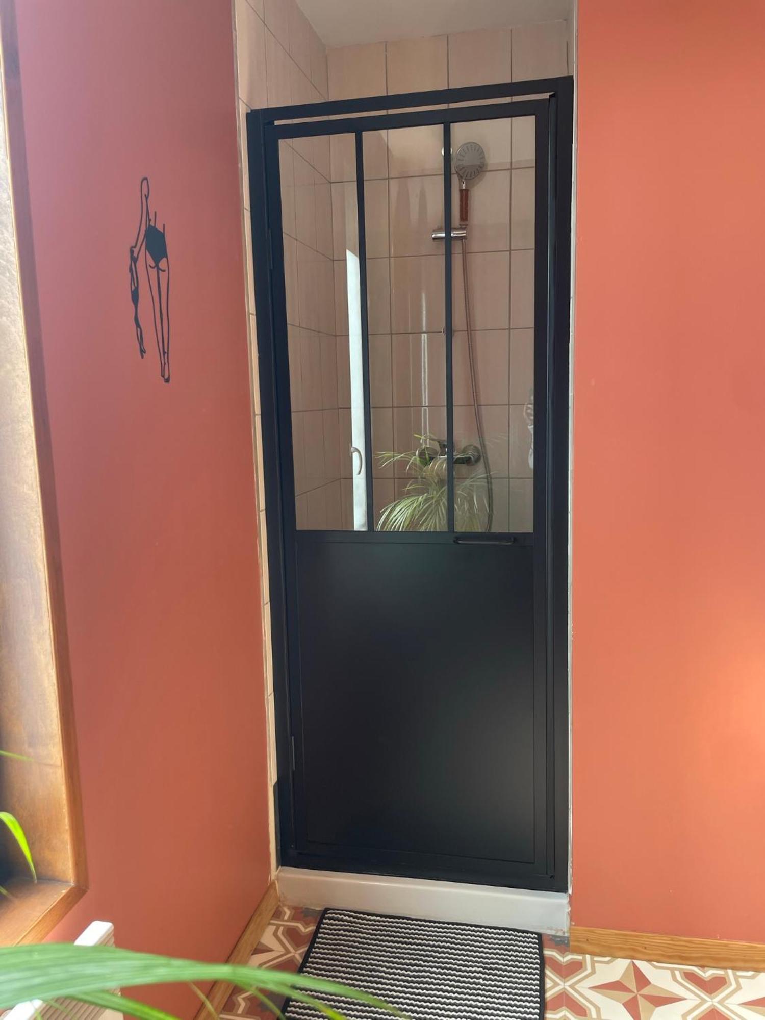 Maison Spacieuse Jacuzzi Wifi Netflix Quiévrechain Extérieur photo